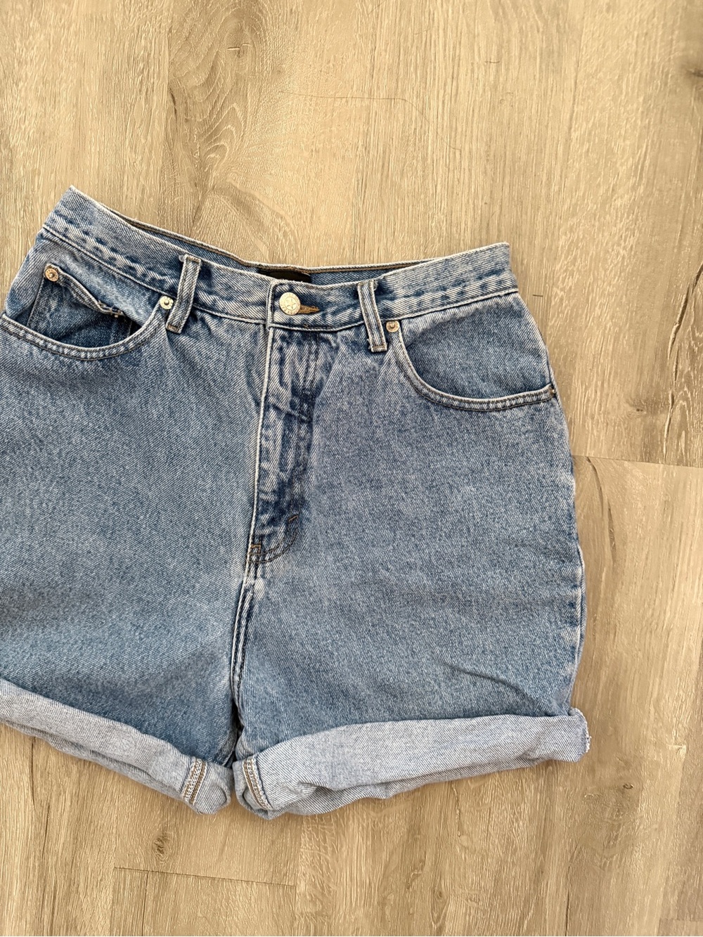 PB Basic Y2K High-Rise Light Blue Denim Shorts 10 medium